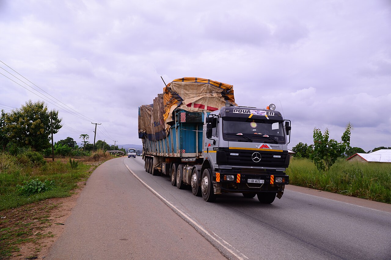 Self-Driving Freight: Why Autonomous Trucks Scale Before Robotaxis
